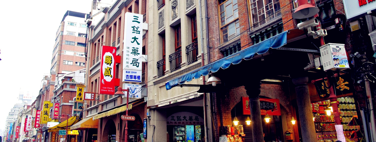1 day tour: Get to know Taipei & Taichung Tour for expats