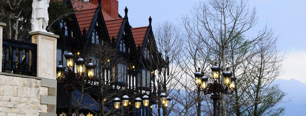 Cingjing: The Old England Manor