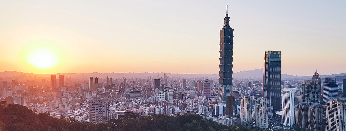 Taipei: Morning Bicycle Tour