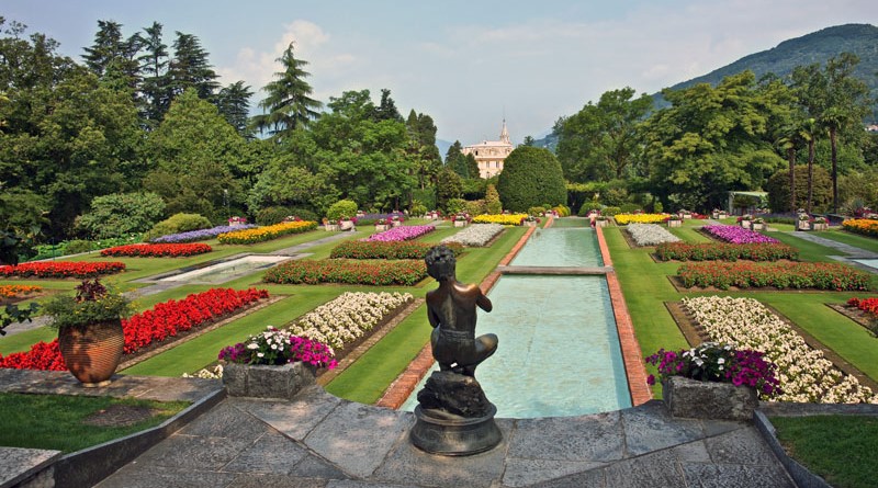 Italian and Swiss Gardens