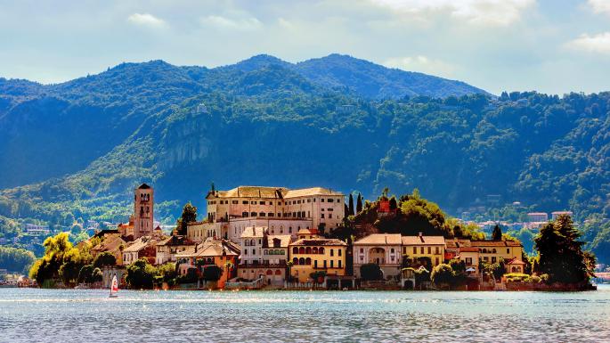 Northern Italy Lakes & Food