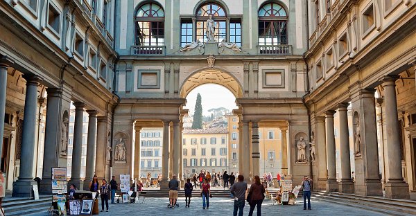 Florence: Uffizi Gallery